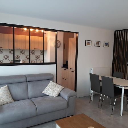Appartement T3 Renove A 10 Min Du Centre-Ville Avec Balcon, Garage Et Wifi A Saint-Jean-De-Luz - Fr-1-239-584 Buitenkant foto