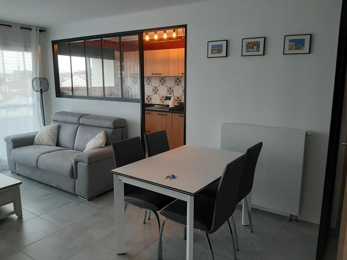 Appartement T3 Renove A 10 Min Du Centre-Ville Avec Balcon, Garage Et Wifi A Saint-Jean-De-Luz - Fr-1-239-584 Buitenkant foto